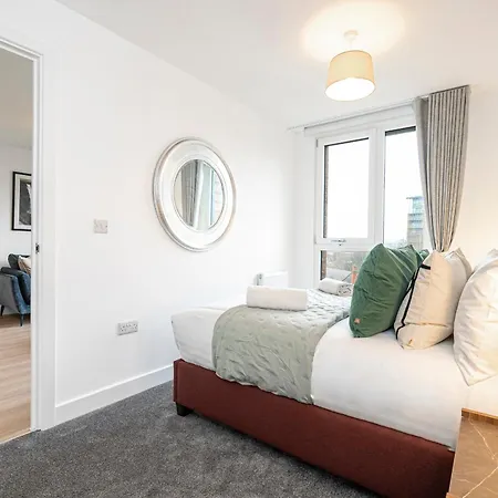 Monk Bridge Viaduct *