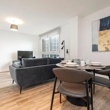 Monk Bridge Viaduct Апартаменти Лідс