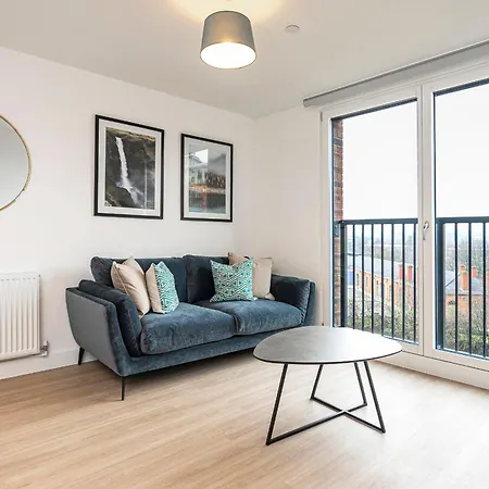 Monk Bridge Viaduct Апартаменти Лідс