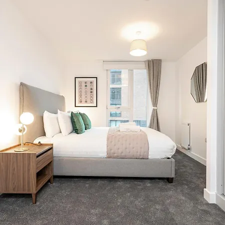 Monk Bridge Viaduct *