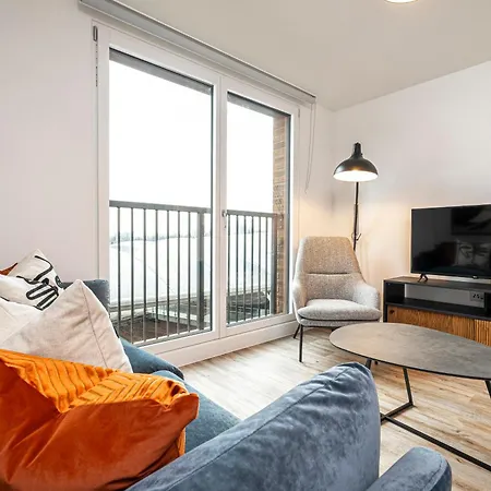 Monk Bridge Viaduct Апартаменти *