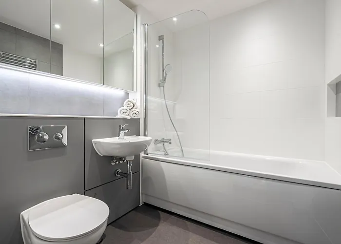 Monk Bridge Viaduct דירה *